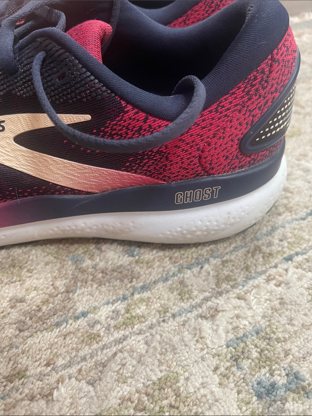Women’s Brooks Ghost 16 . Size 10.5 - Picture 4 of 12